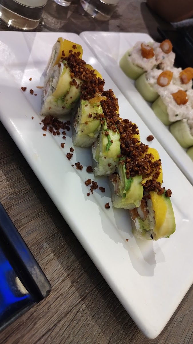 sushi-roll-altabrisa/25297-albums-9.jpg