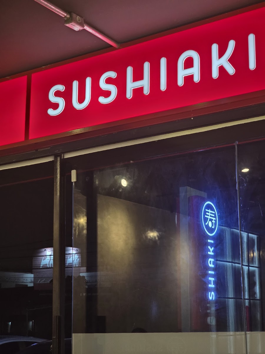 Sushiaki Japanese Food