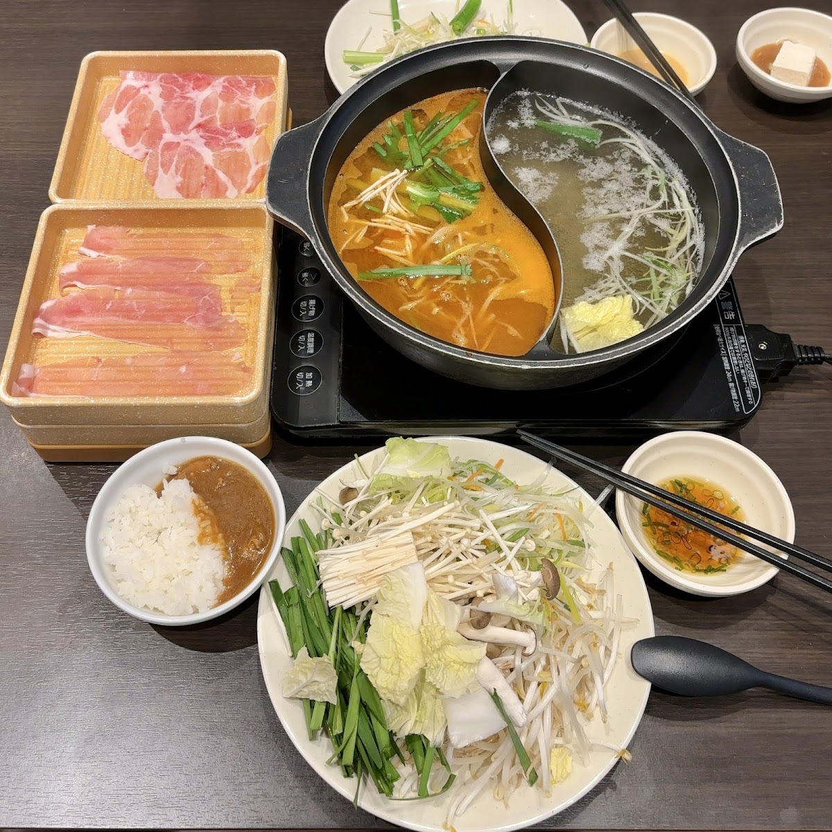 syabu-yo-sapporo-hassamu/30345-albums-3.jpg