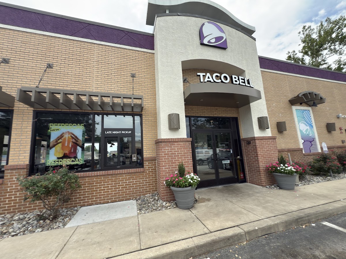 Taco Bell / Pizza Hut