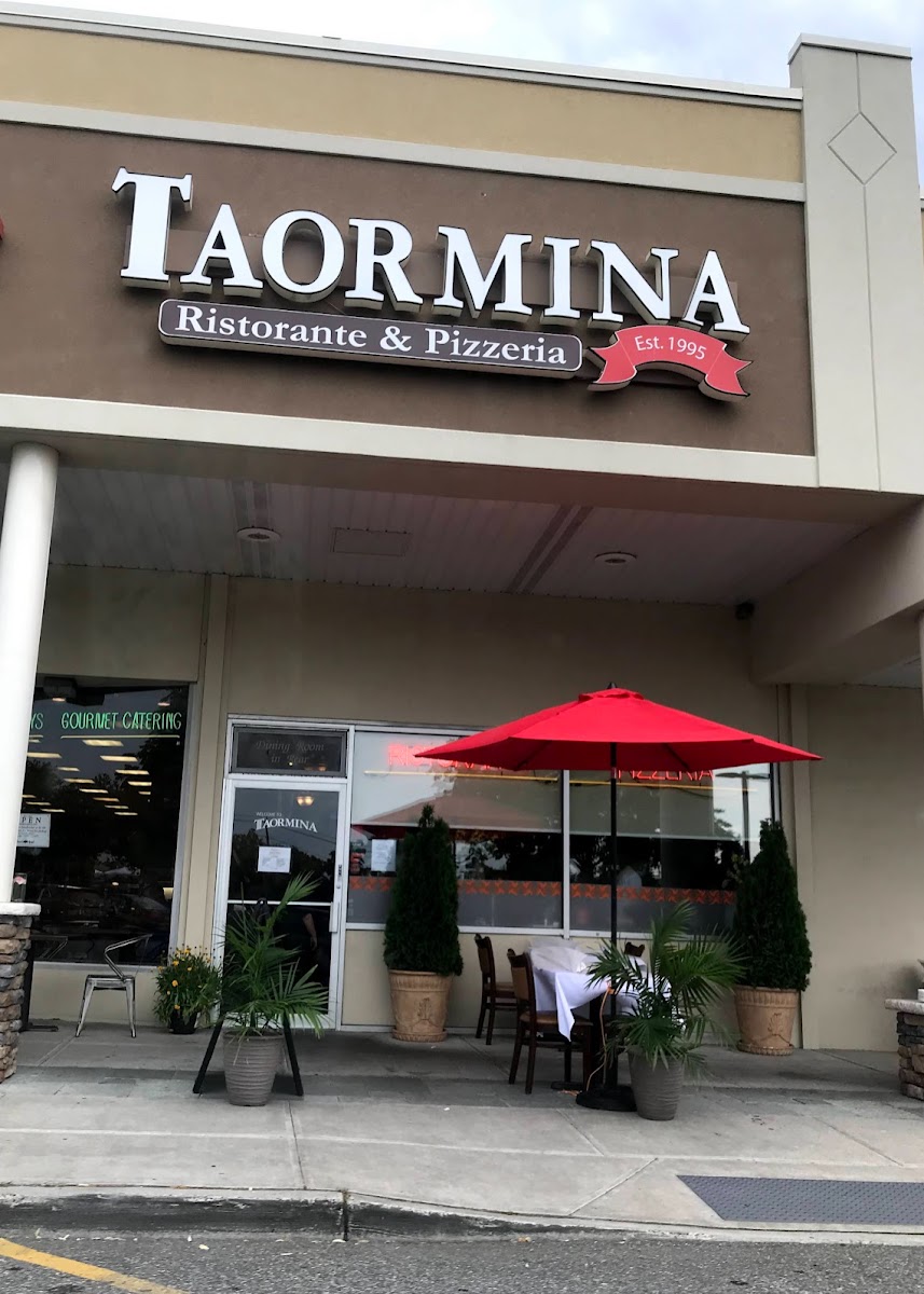 Taormina Ristorante & Pizzeria