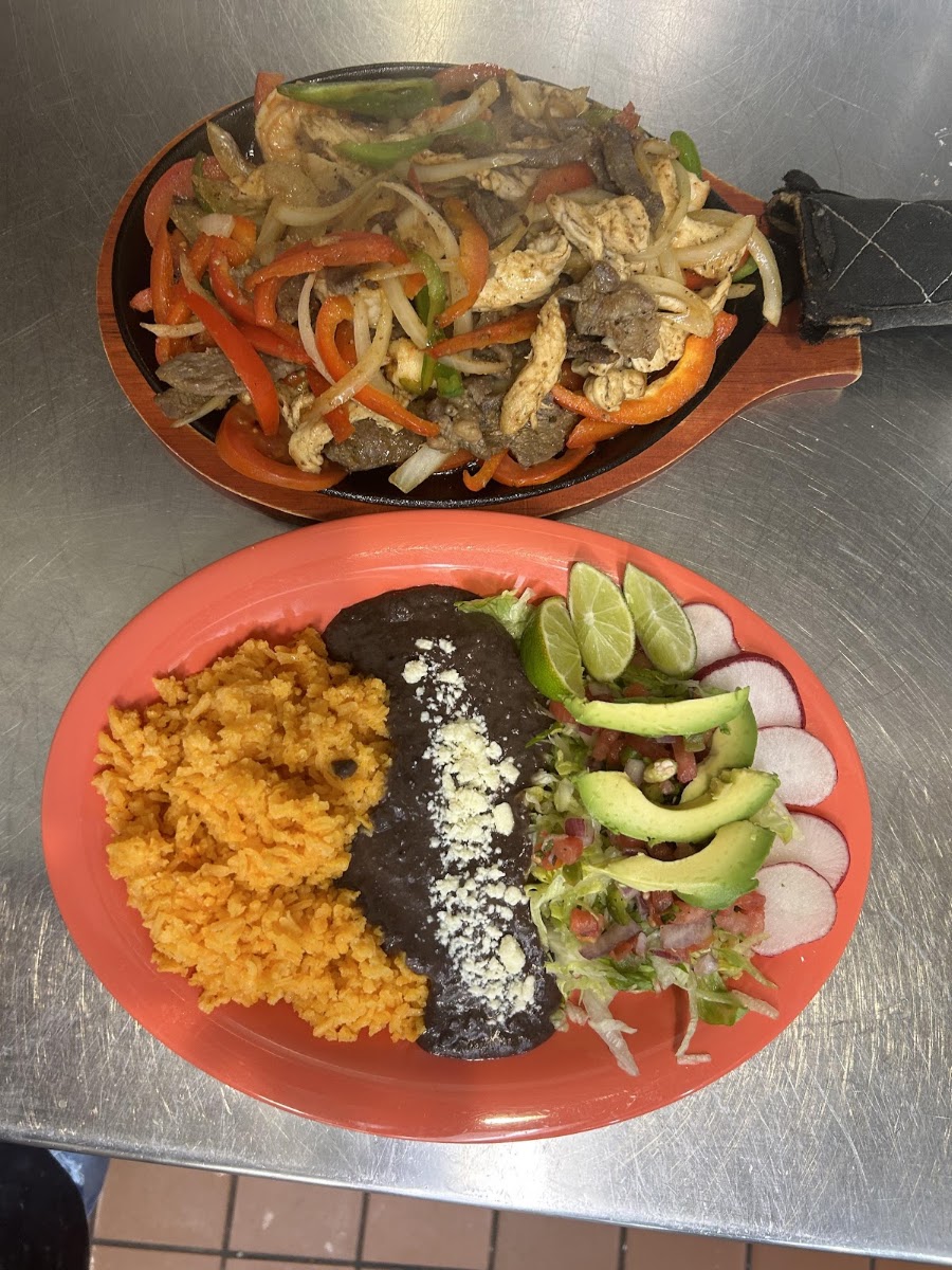 taqueria-y-restaurant-el-primo/36045-albums-2.jpg