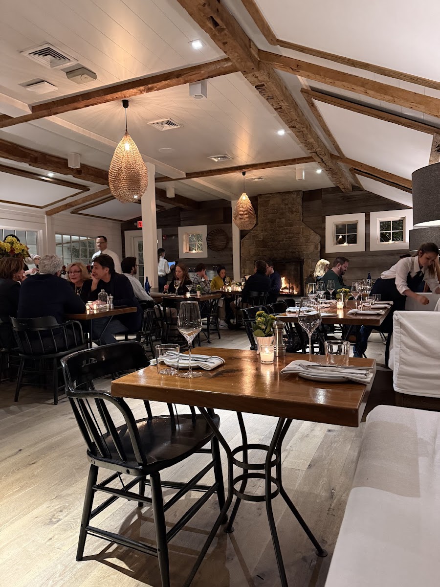 Tavern At Graybarns