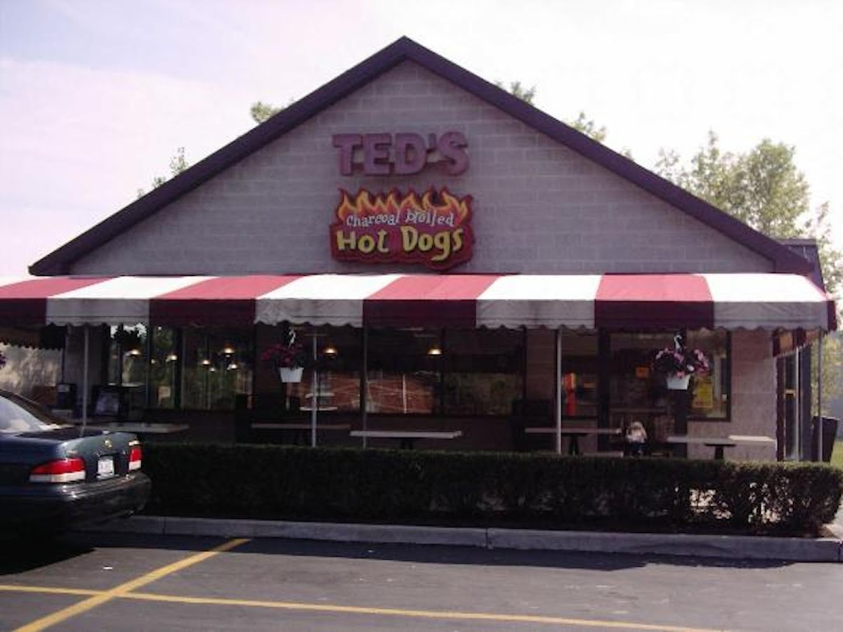 Ted's Hot Dogs