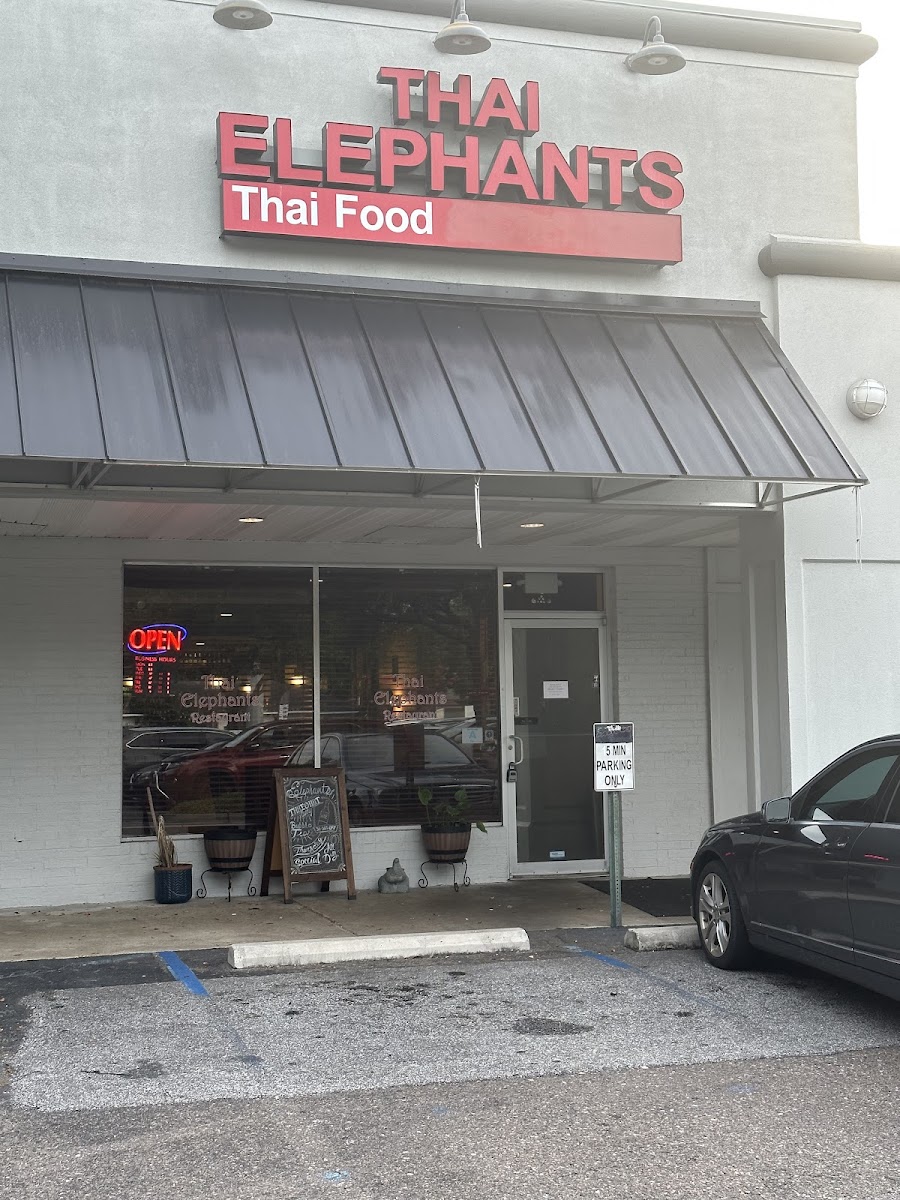 Thai Elephants Restaurant (James Island)
