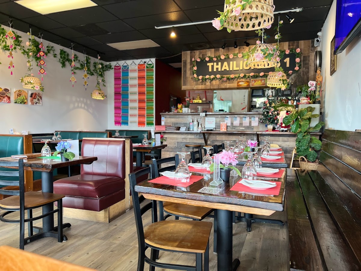 Thailicious Thai Cuisine And Hotpot