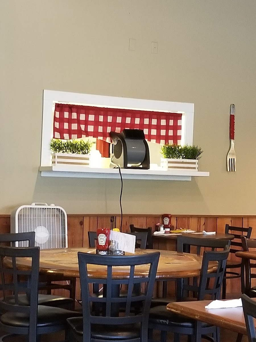 The Avenue Home Cooking Café