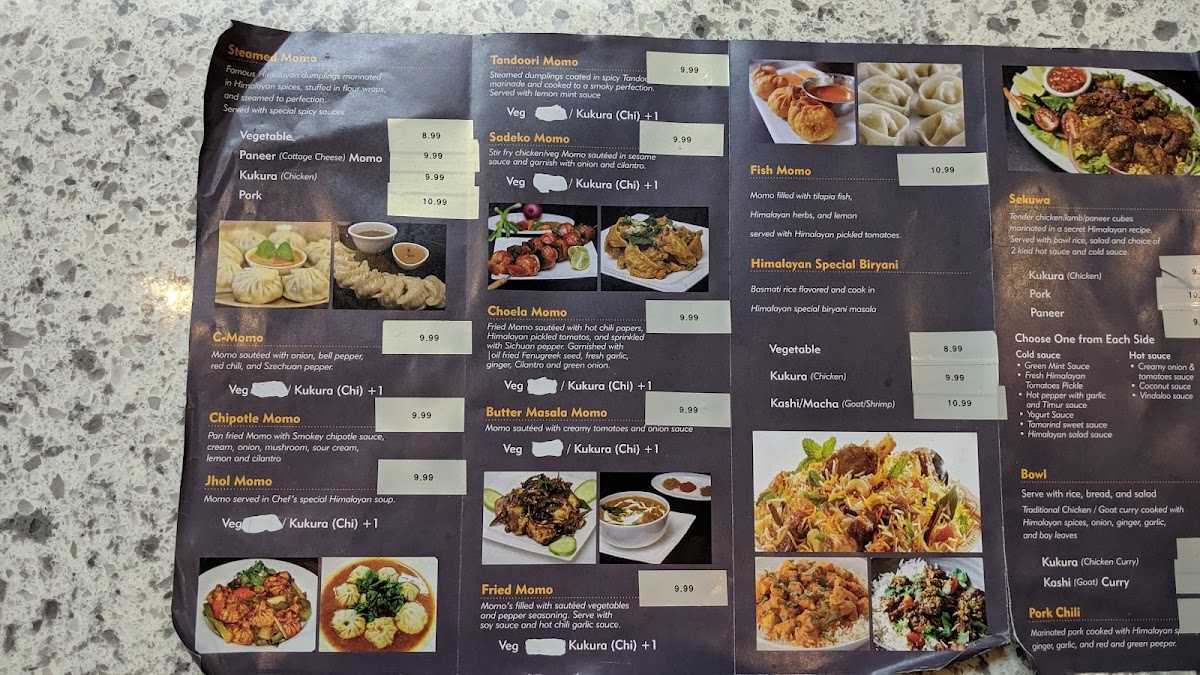 the-momo-world/8130-menus-1.jpg