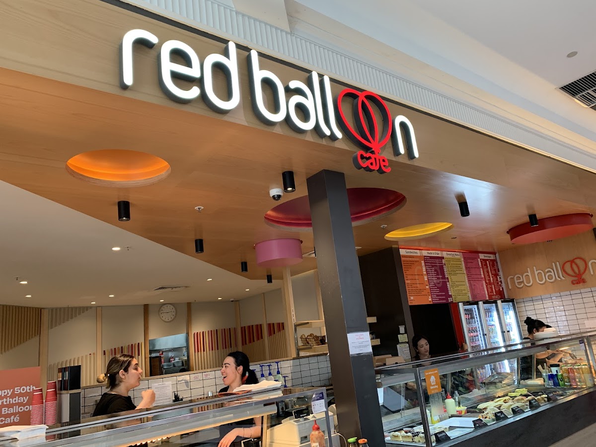 The Red Balloon Coffee Lounge