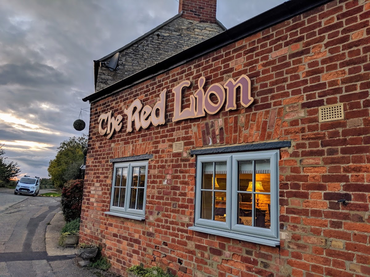 The Red Lion Peterborough Pe8 6Tn