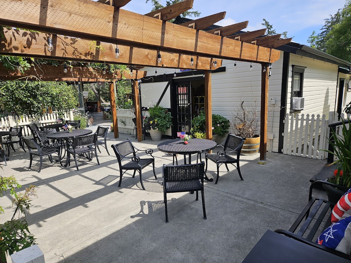 The Rex Bistro & Dessert Bar