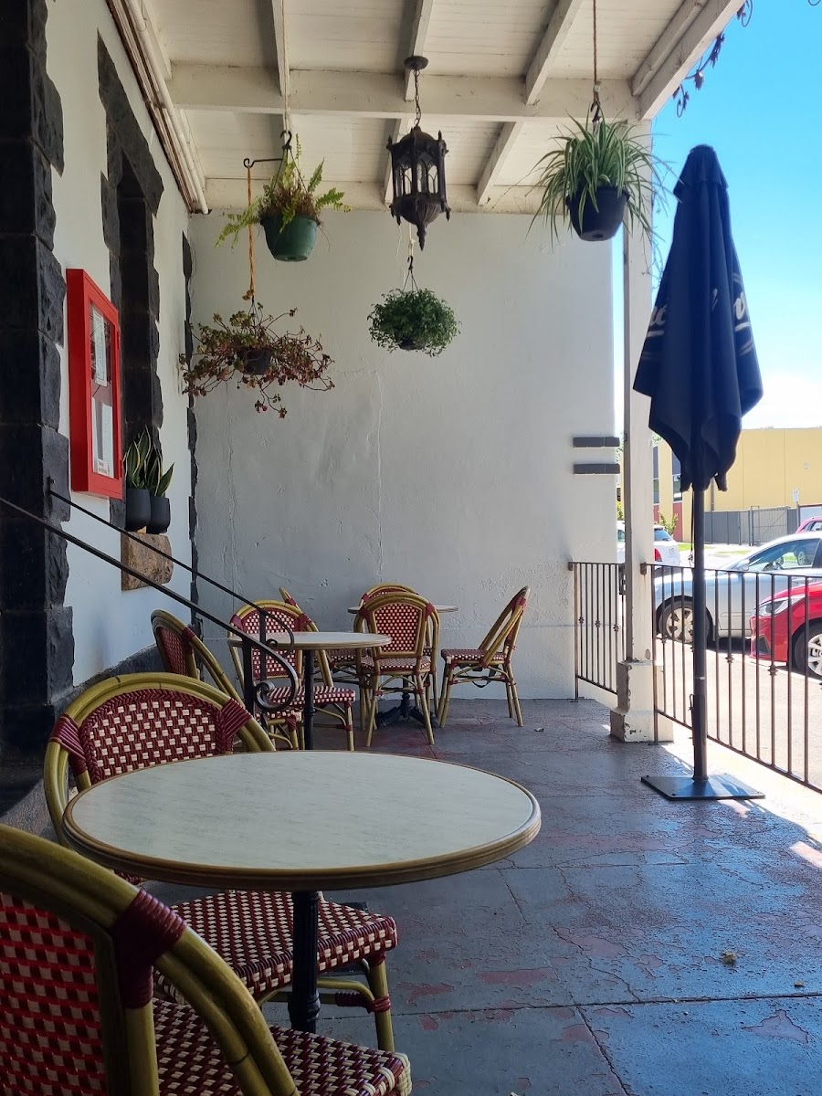 The Supreme Bar & Restaurant