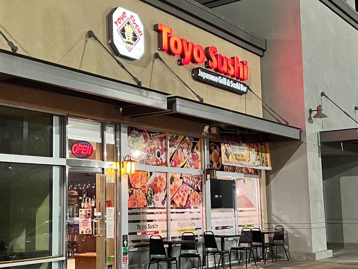 Toyo Sushi