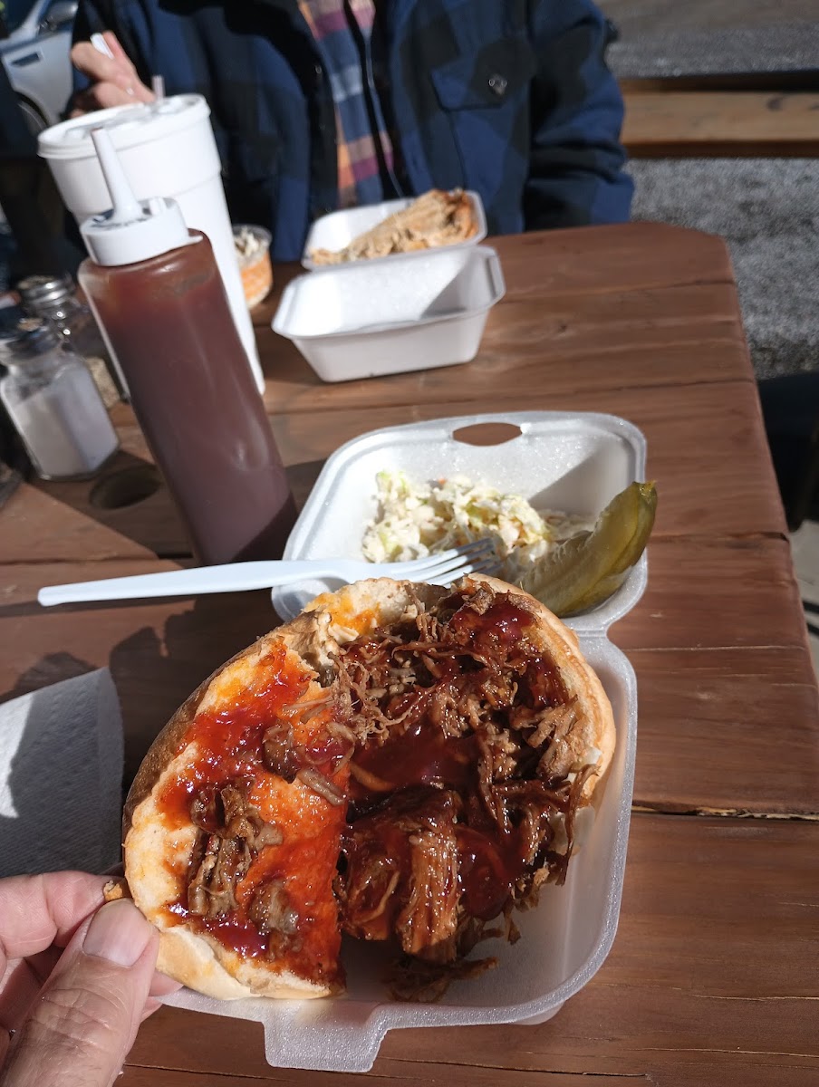 trading-post-smokehouse/8131-albums-10.jpg