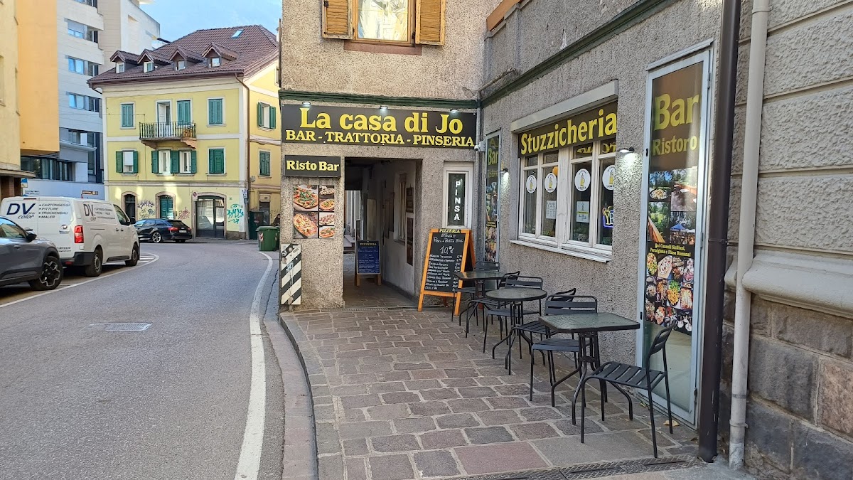 Trattoria & Pizzeria Stuzzicheria La Casa Di Jo