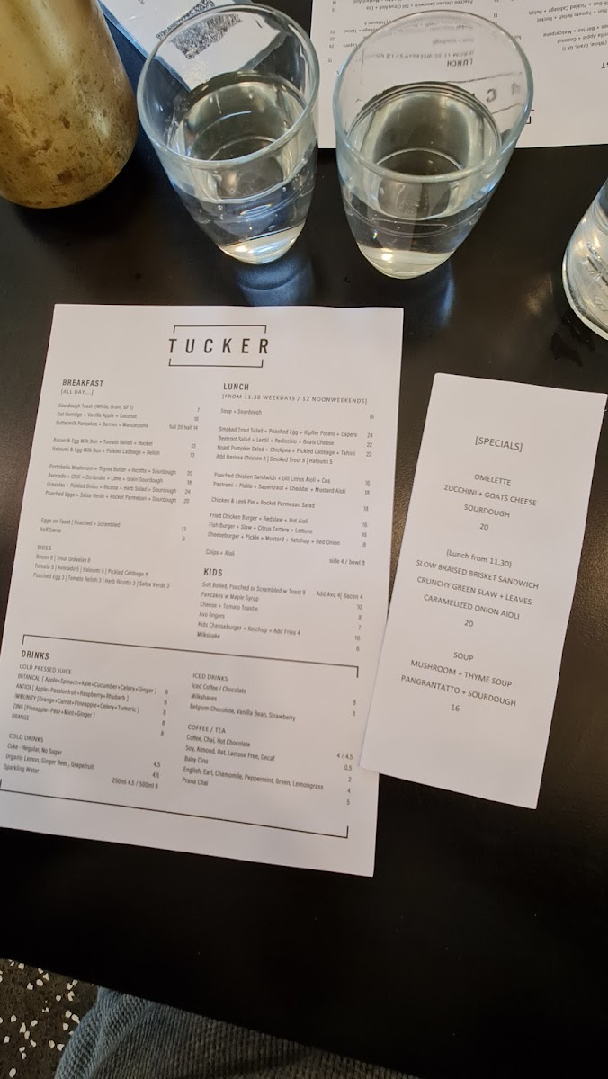 tucker/26729-menus-2.jpg