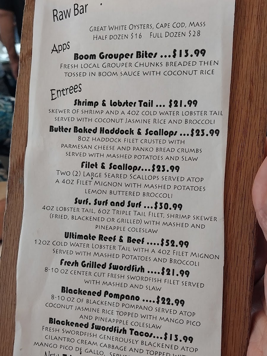 twisted-lobster/2697-menus-4.jpg