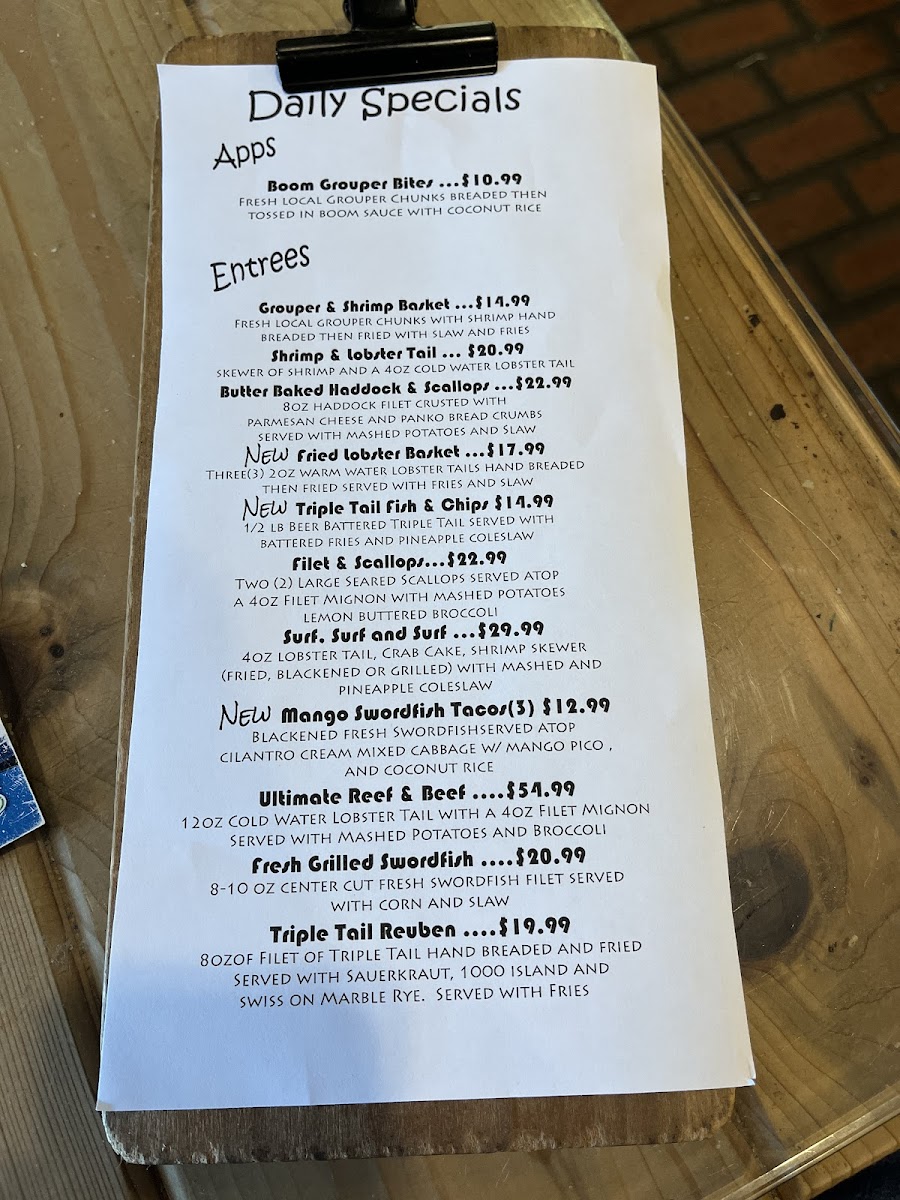 twisted-lobster/2697-menus-7.jpg