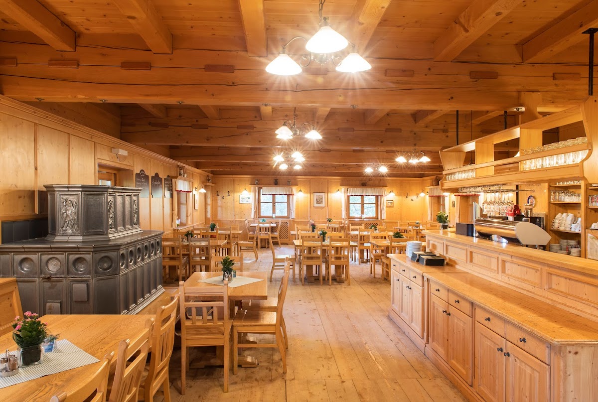 Tyrolean Garden Inn