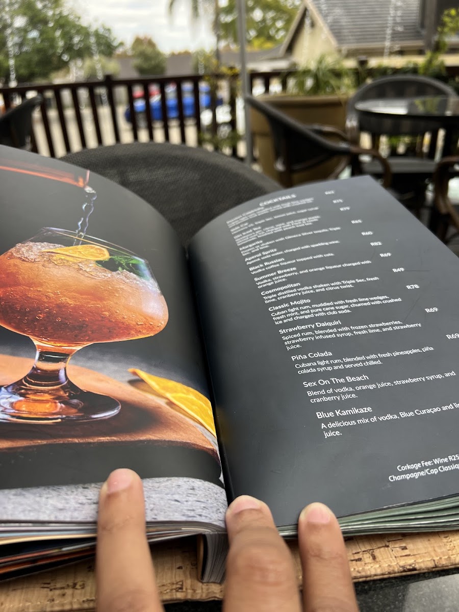 uhuru-cafe-wine-emporium/25321-menus-4.jpg