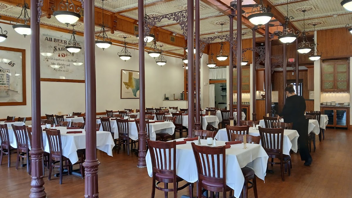 Uptown Blanco Restaurant