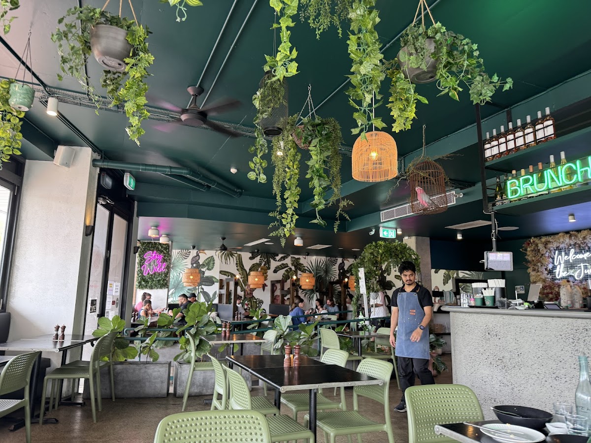 Urban Jungle Cafe