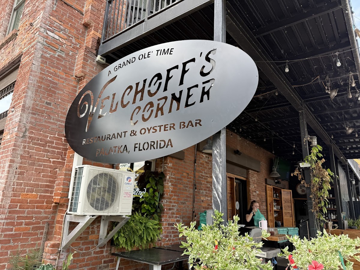 Velchoff's Corner