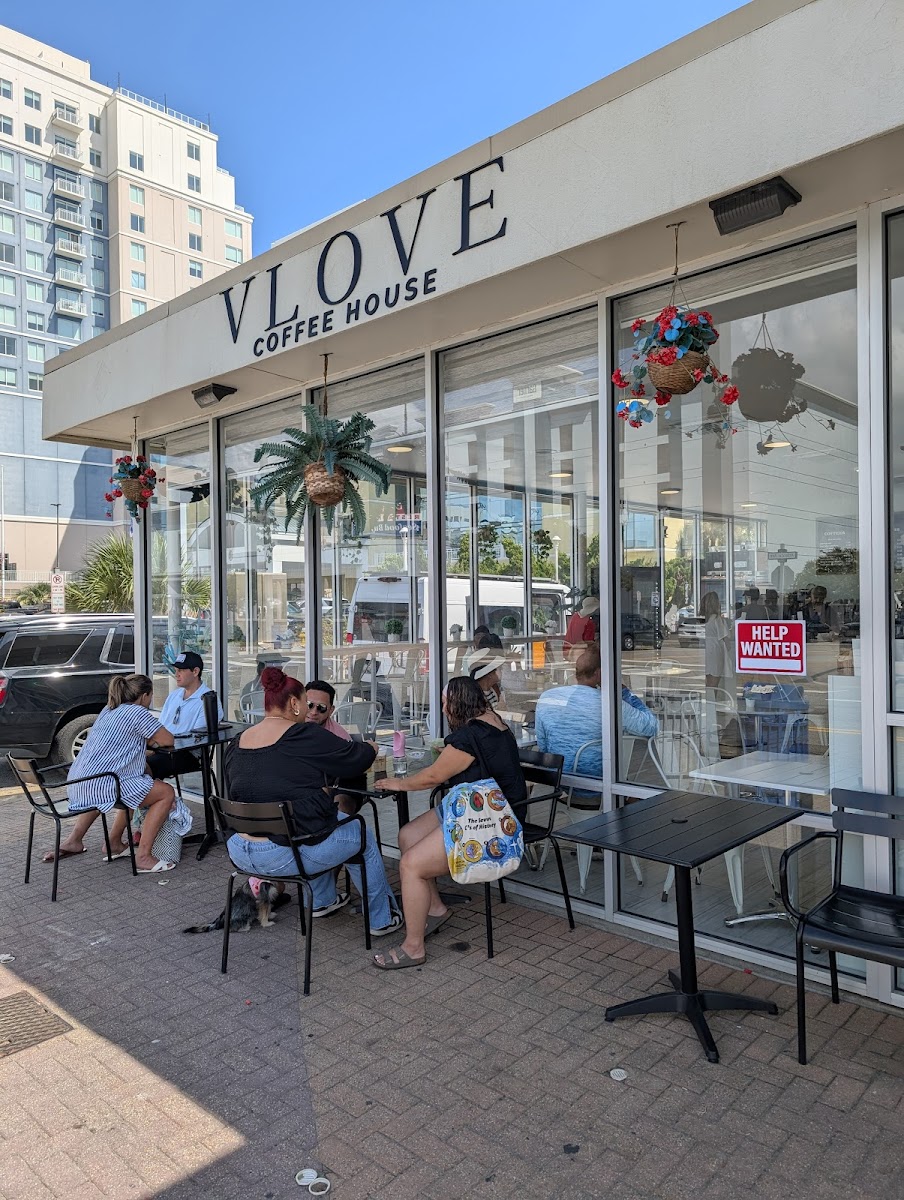 Vlove Coffee House