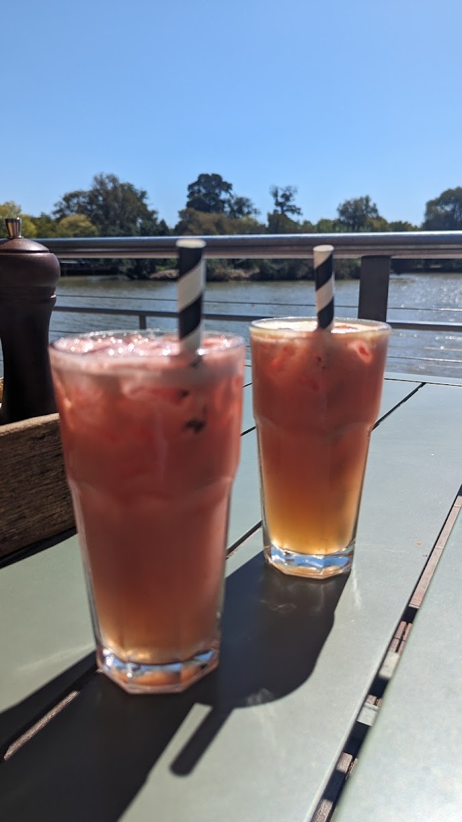 whitby-bendigo/25500-albums-10.jpg