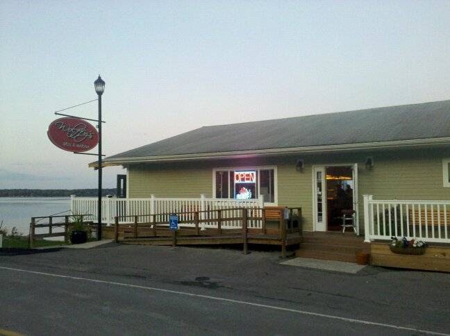 Wolffy's Grill And Marina