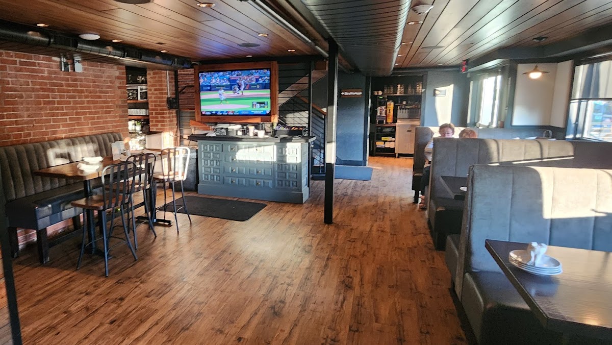 Wood-N-Tap - Farmington