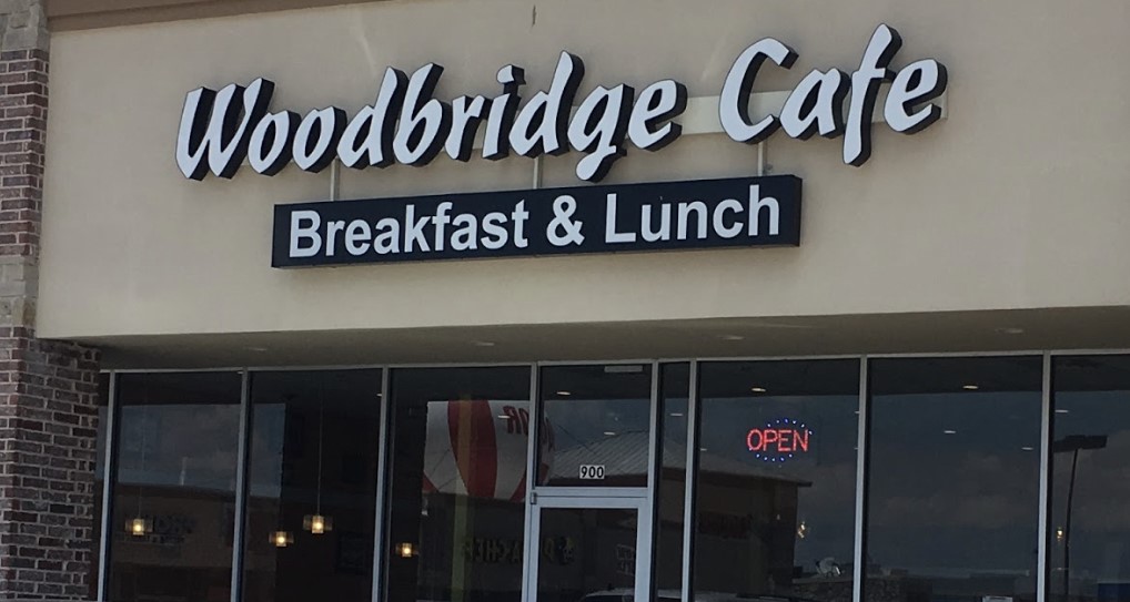 woodbridge-cafe/9670-albums-3.jpg