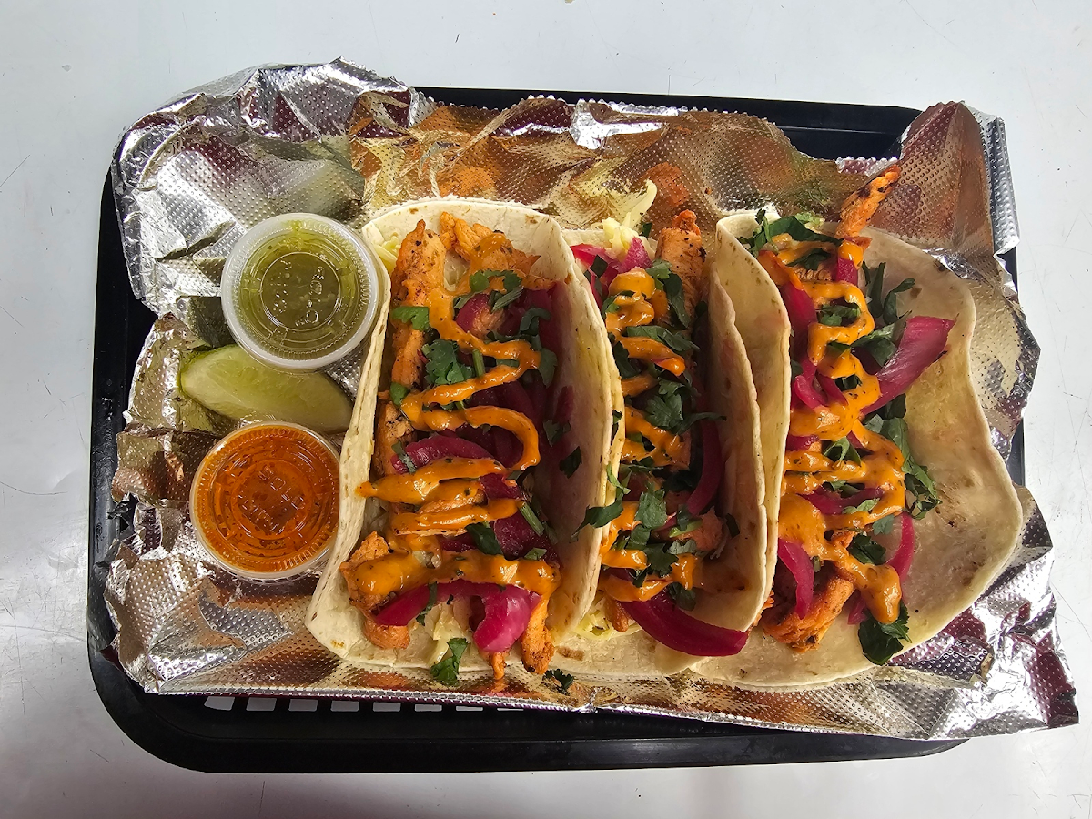 Yessi Power Tacos