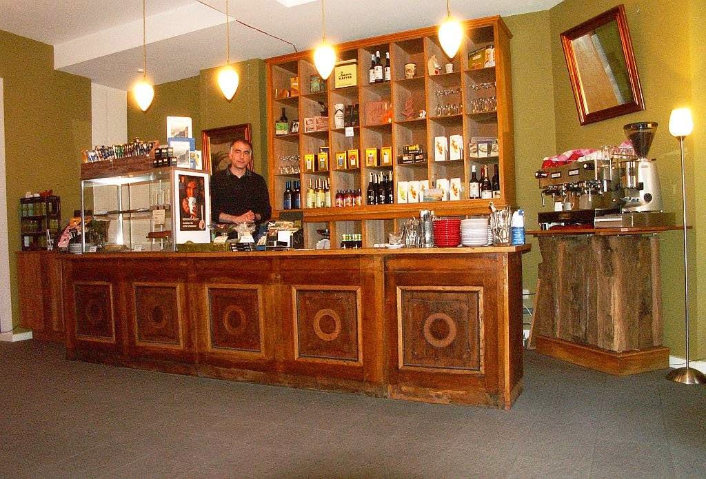 Yilliy - Chocolaterie, Café Und Galerie