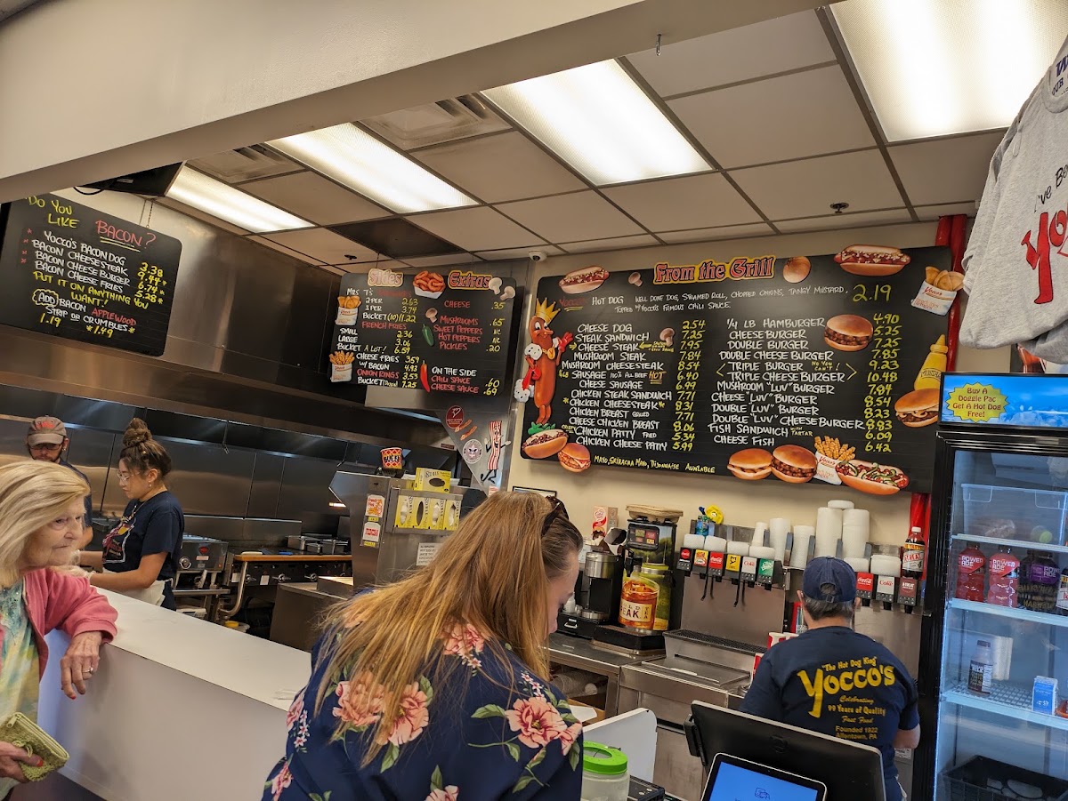yoccos-the-hot-dog-king/36083-albums-3.jpg