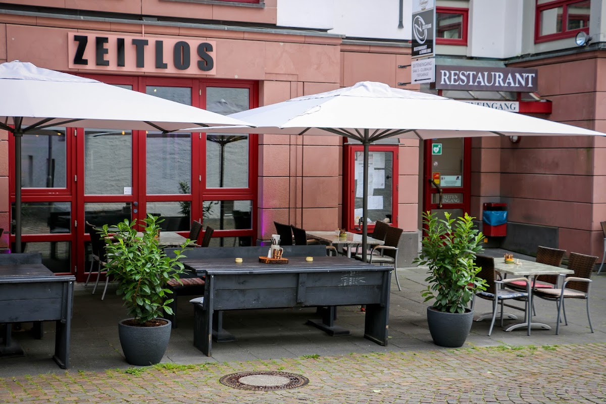 Zeitlos